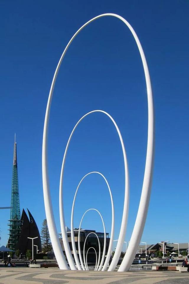 东湖国际公共艺术园曝光!世界级艺术品首次在汉集中呈现 东湖国际公共艺术园曝光!世界级艺术品首次在汉集中呈现